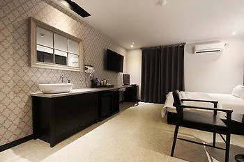 V Hotel Gimhae